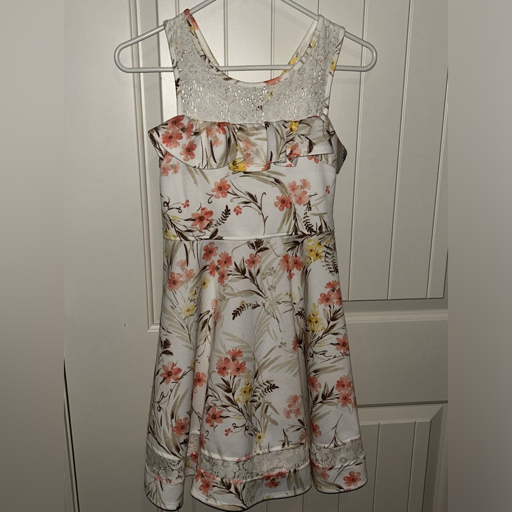 Bonnie Jean Floral Dress with Lace Accents